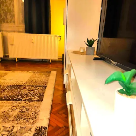 Apartament Retro